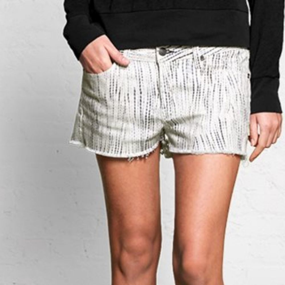 rag & bone Cut Off Short in Riptide Print - Picture 2 of 13